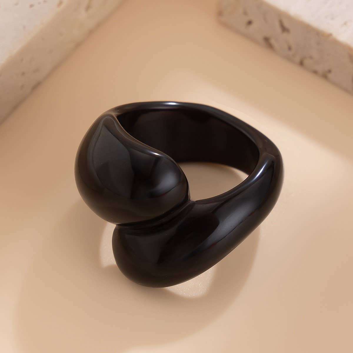 FASHION IRREGULAR DOUBLE WATER DROP PLASTIC RING_CWMM3233