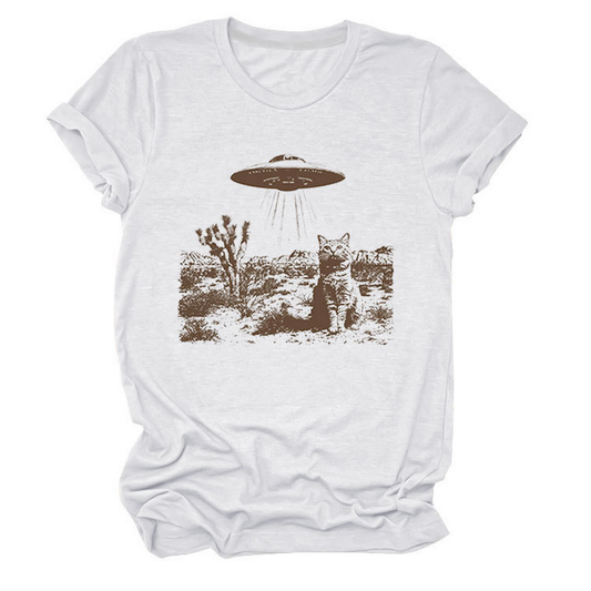Cat and Spaceship Graphic Tee for Women_CWTTS1514