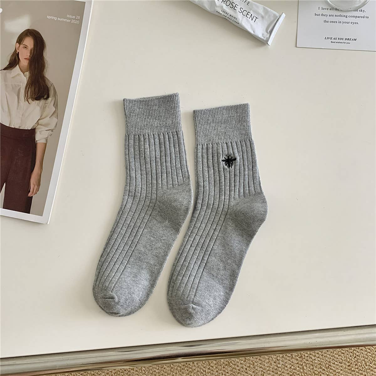 EMBROIDERED MID-CALF VERTICAL KNITTED PILE SOCKS