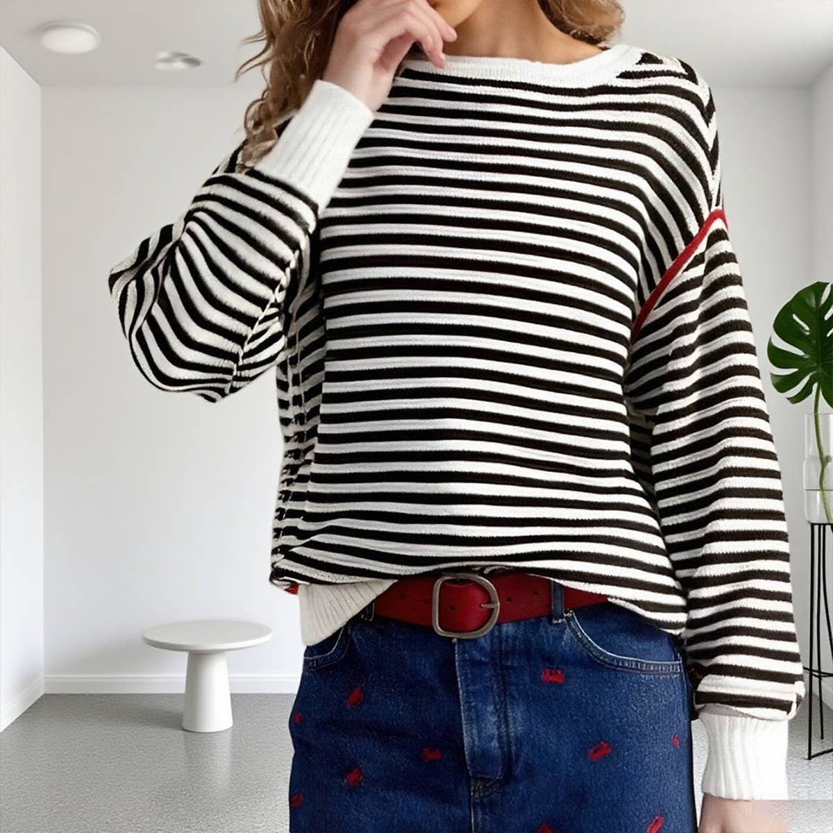 Striped round-neck loose long-sleeved sweater