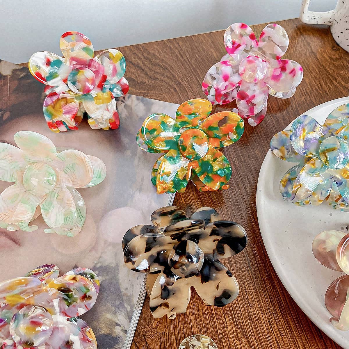 2.7" Flower Tortoise Shell Hair Claw Clips_CWAHA0383