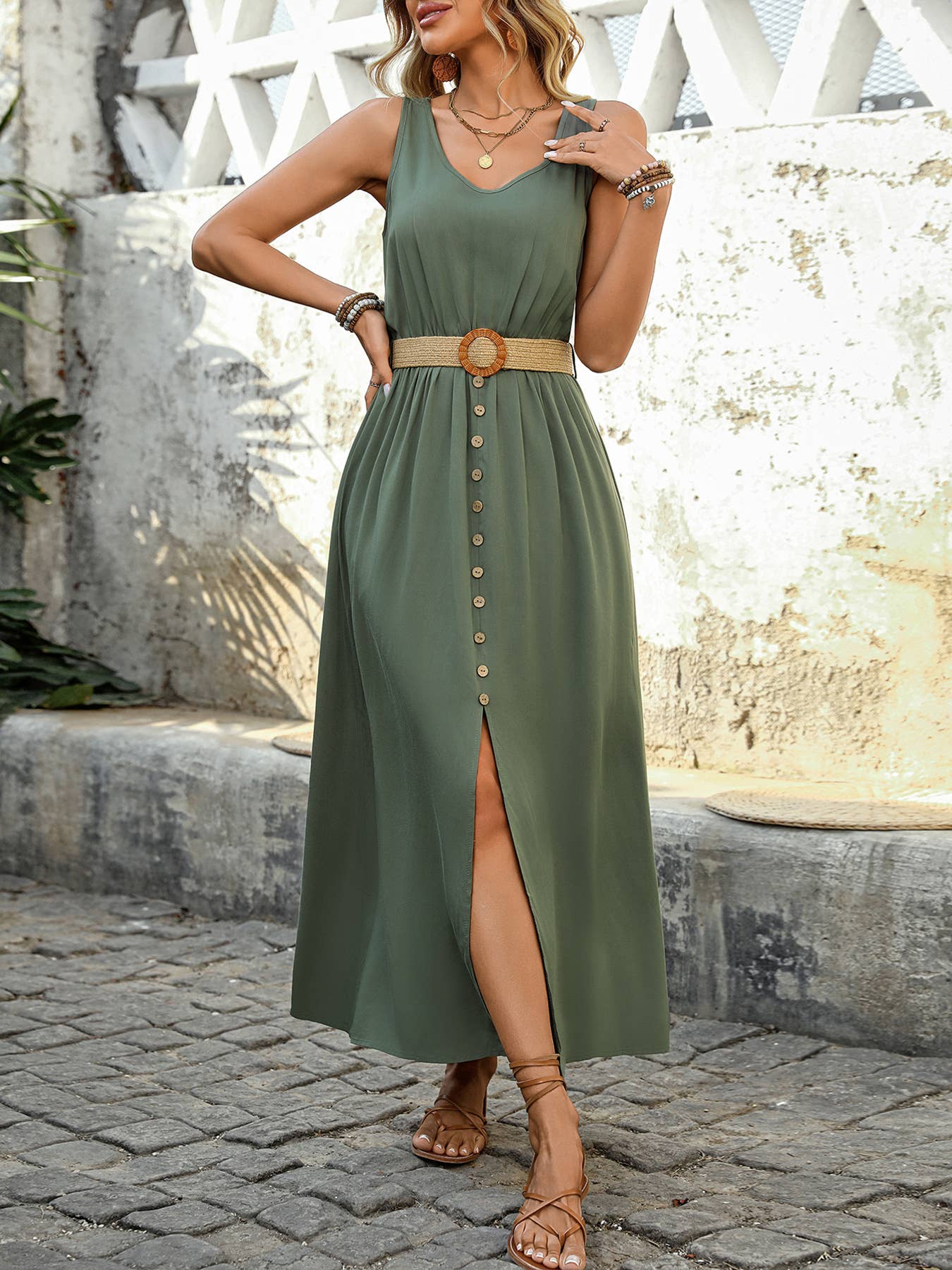 Solid color sleeveless split long dress