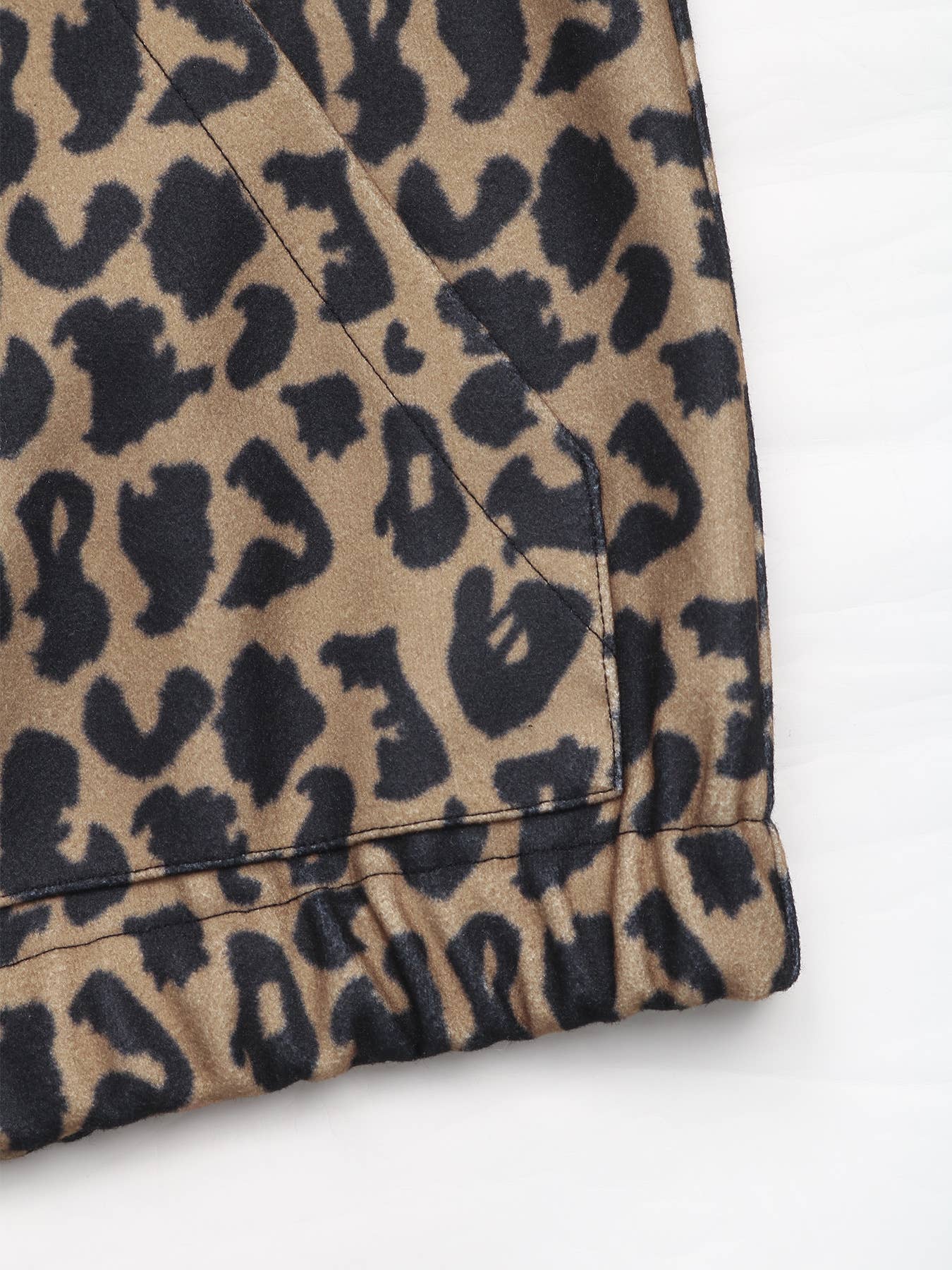 Trendy retro stand-up collar leopard print coat