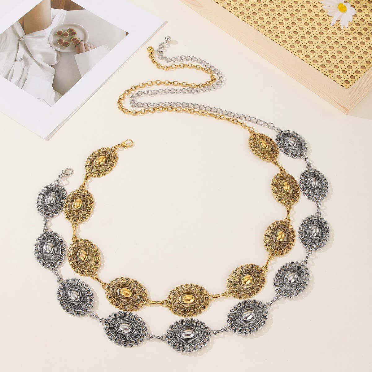 Metal fashionable adjustable waist chain
