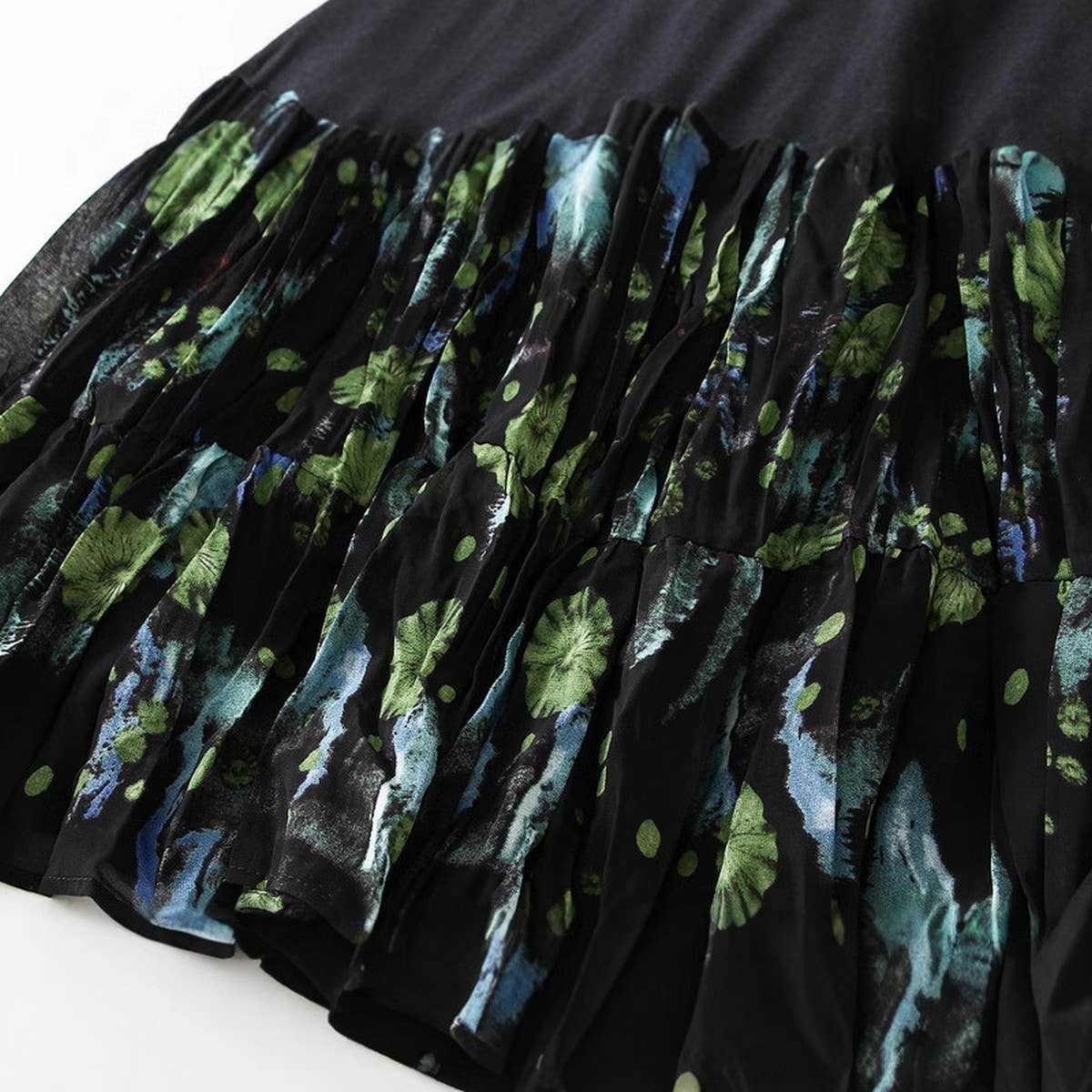 Vintage Floral High-Waist A-Line Flared Skirt
