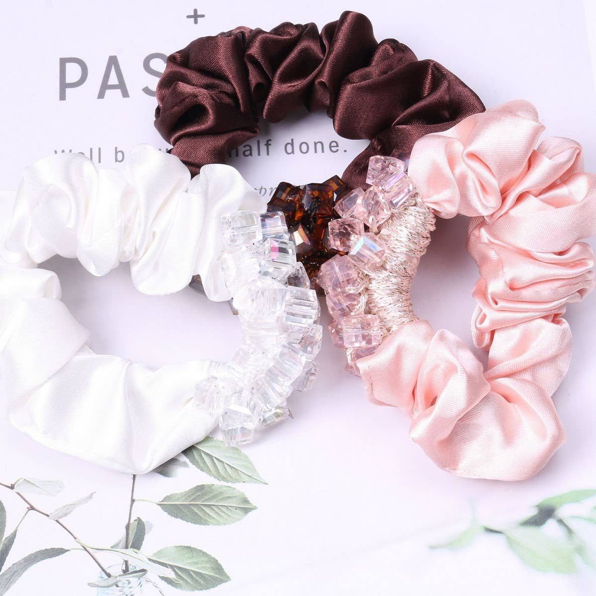 Elegant Crystal Scrunchie Fashion Hair Tie