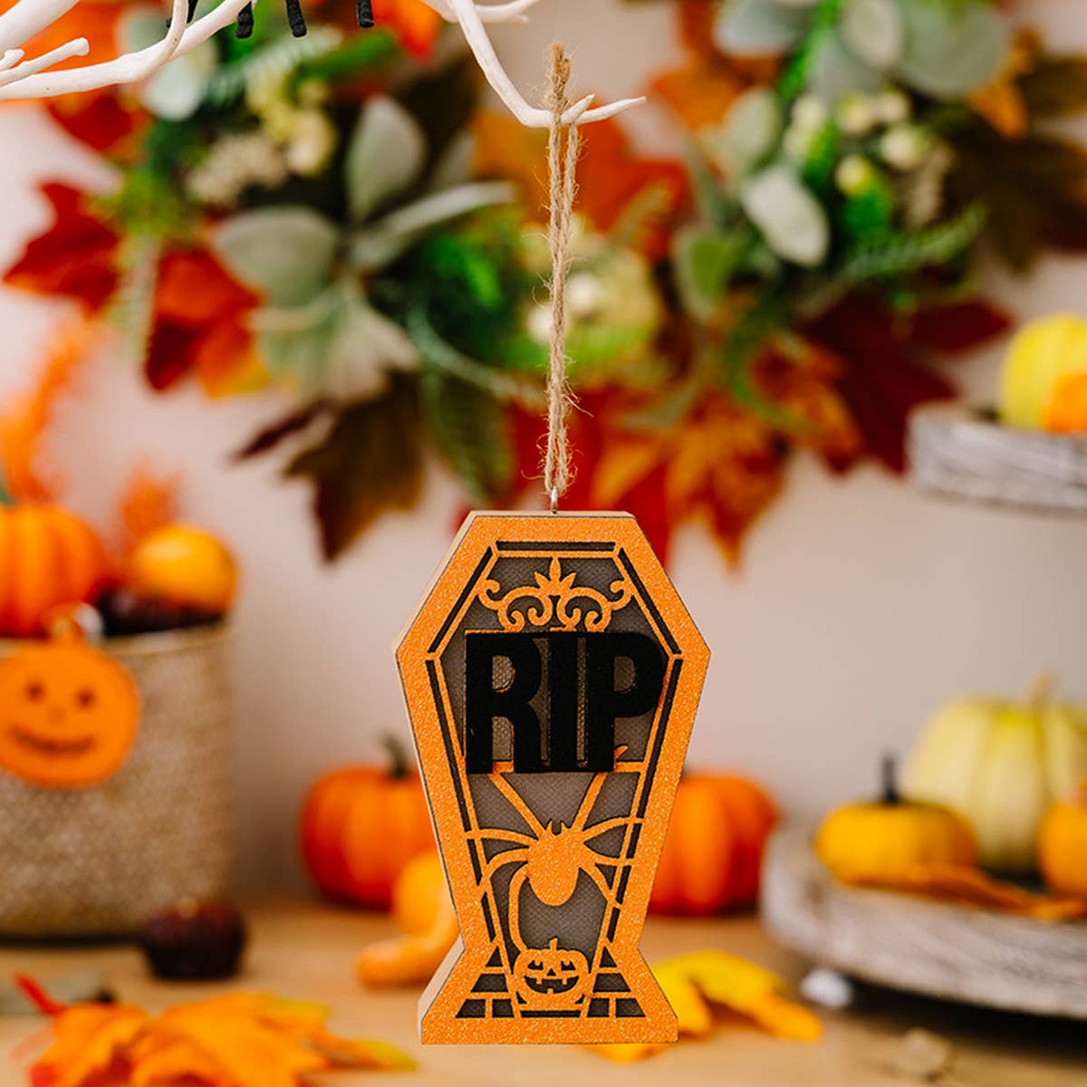 HALLOWEEN PUMPKIN PENDANT WITH LIGHT IN WOODEN BOX