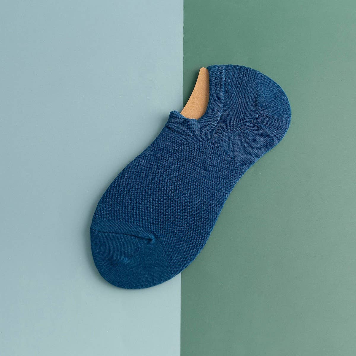 NEW MEN'S ANTI-SLIP MESH INVISIBLE SOCKS