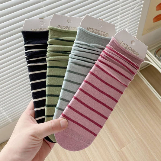 WOMEN HEMMED STRIPED STRAIGHT SOCKS