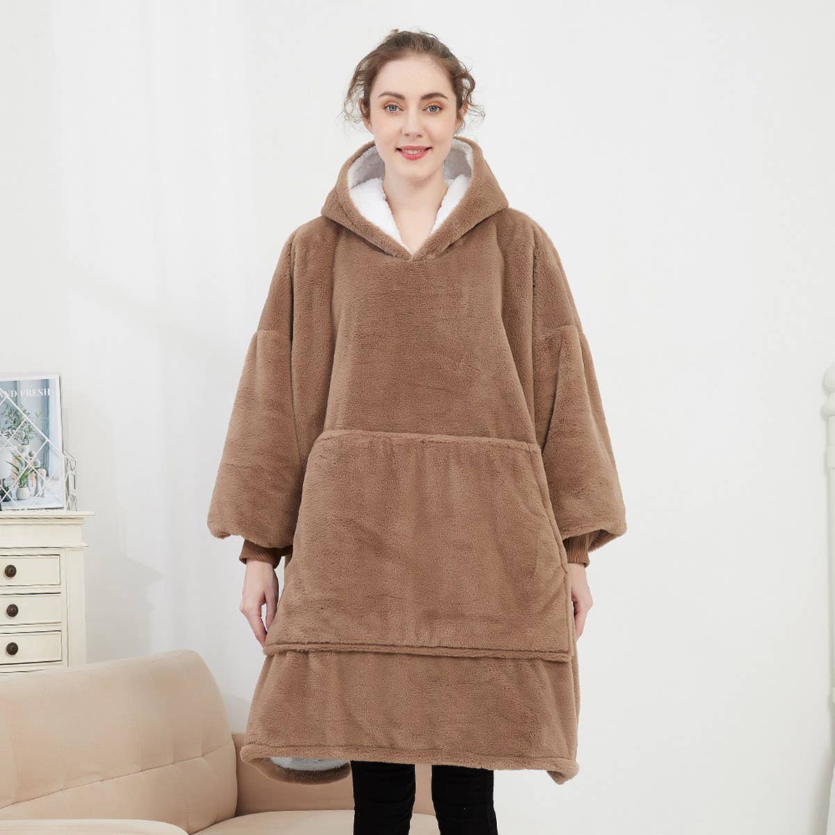 Plus Size Wearable Hoodie Blanket with Bunny Fur_CWAHA6518