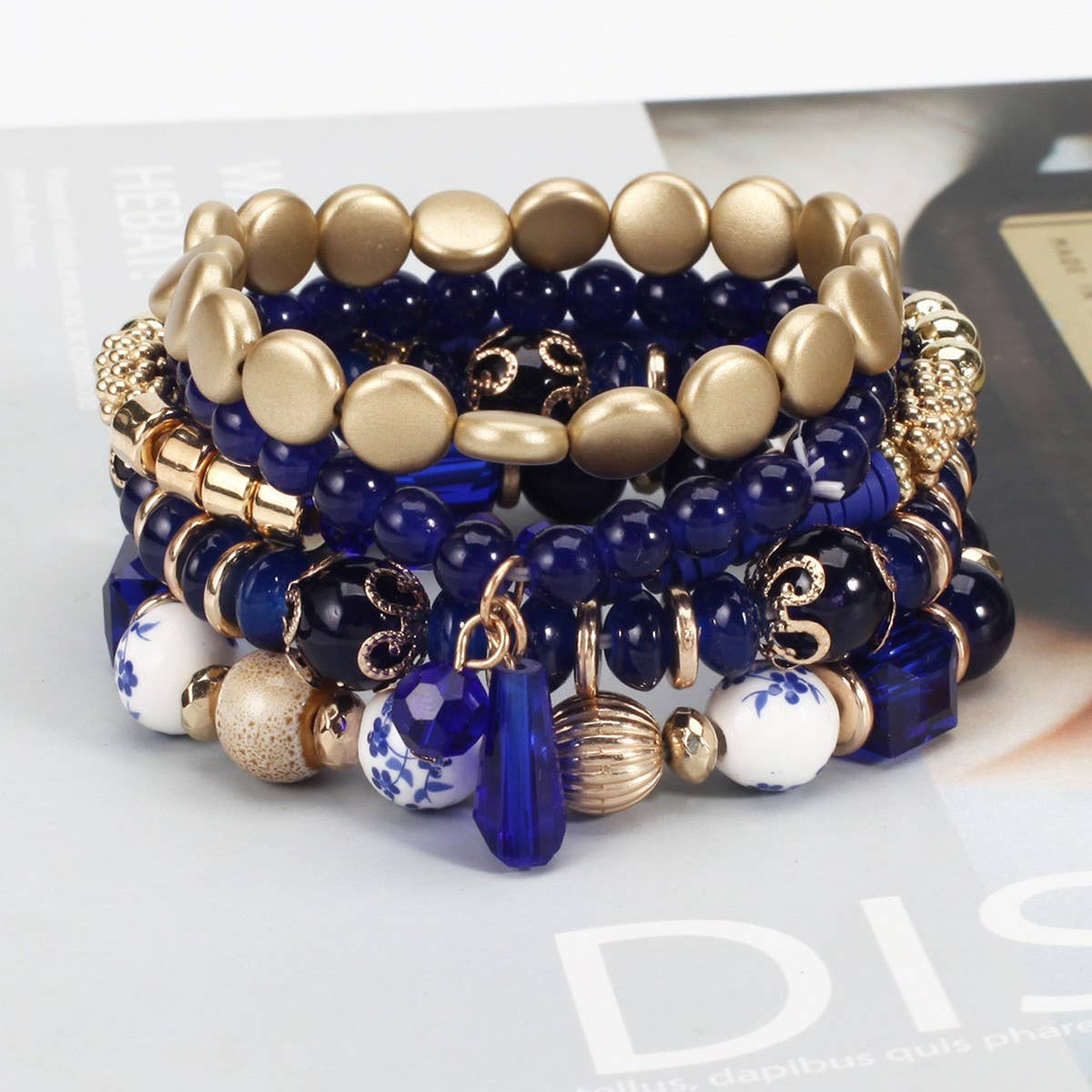CWAJE05695_BOHO CRYSTAL PENDANT MULTI LAYER ELASTIC BRACELET