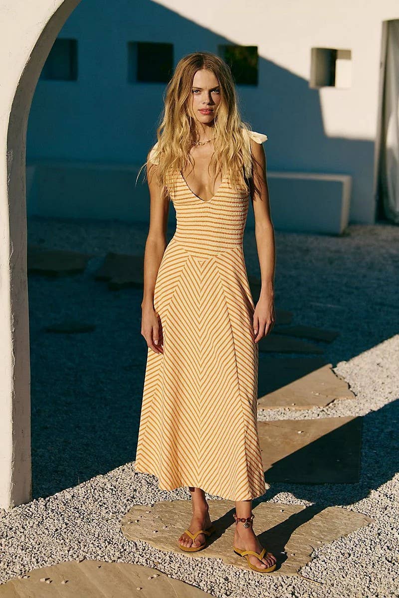 CWDHL0937_SUMMER BACKLESS SEXY LOW-CUT V-NECK DRESS