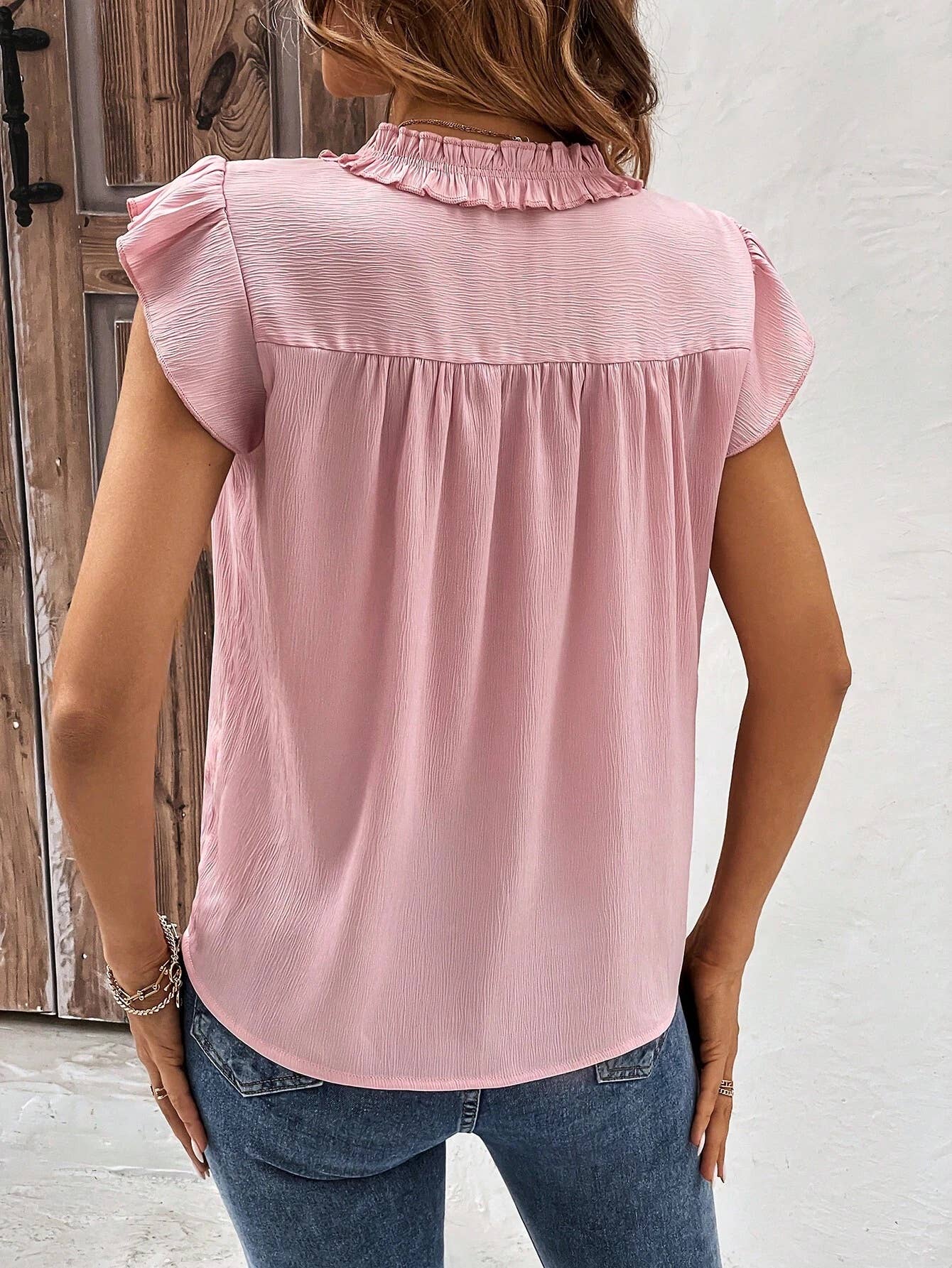 V-NECK RUFFLED TOP WITH RUFFLED SLEEVES
