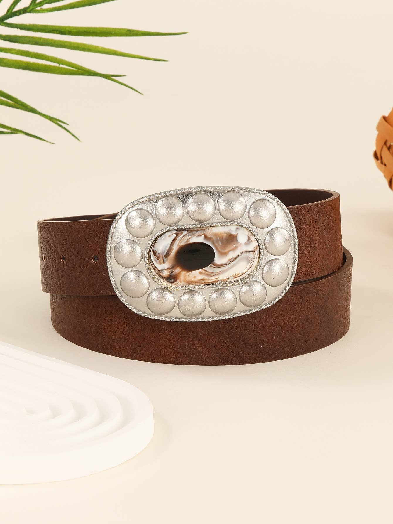 Light luxury versatile and fashionable belt