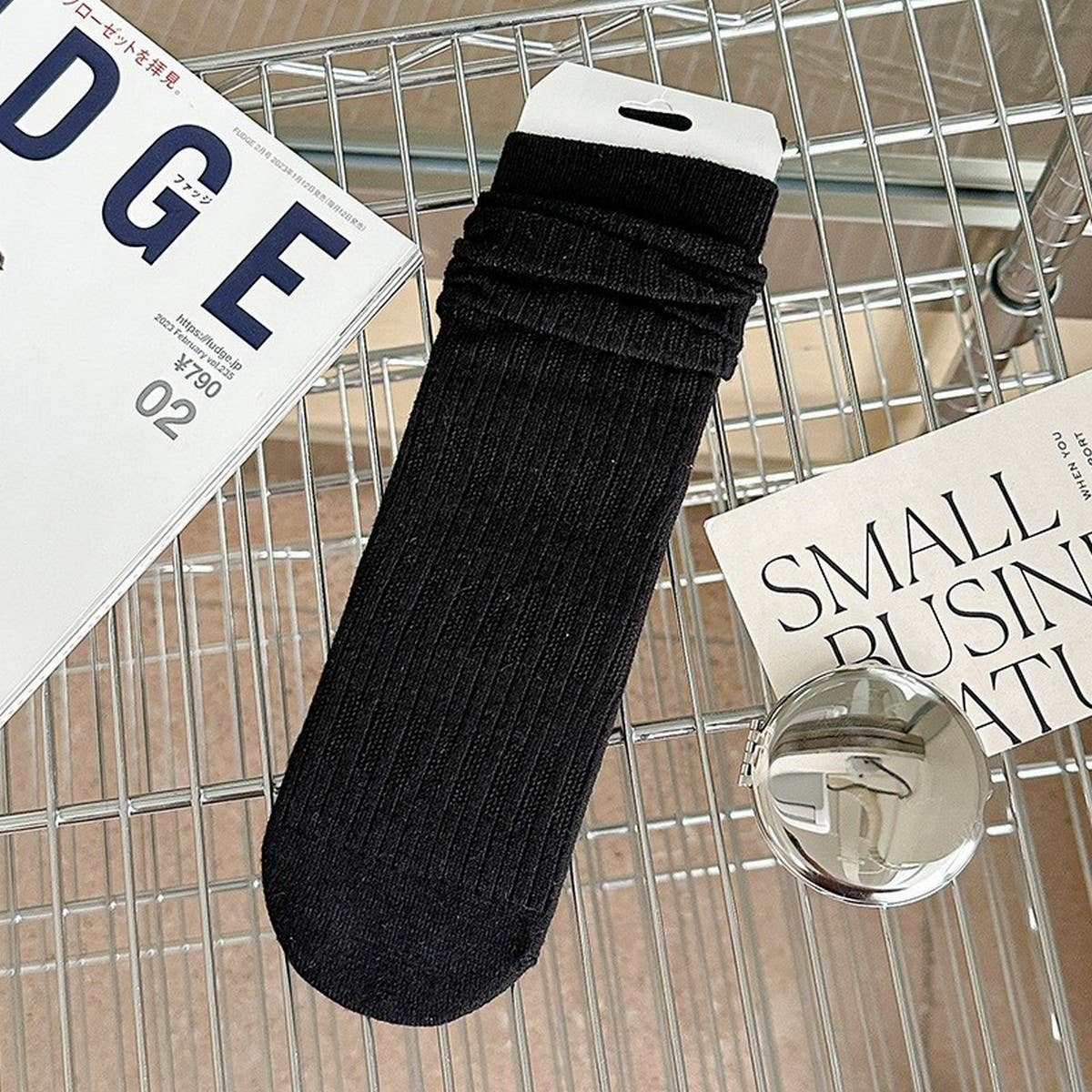 AUTUMN AND WINTER WARM BREATHABLE MID-TUBE SOCKS_CWMS1071