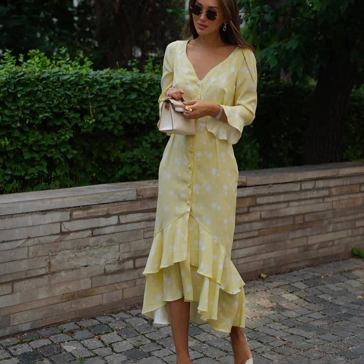 ASYMMETRICAL DESIGN V-NECK FLARED SLEEVE DRESS_CWDMD01096