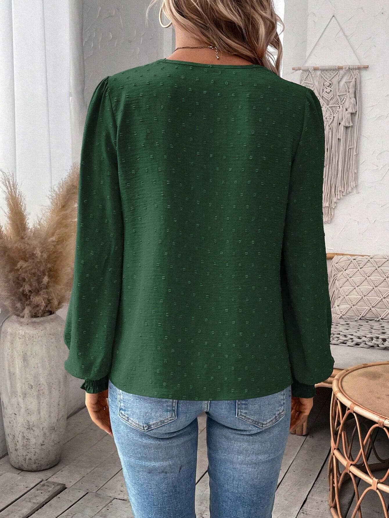 V-neck lace solid-color long-sleeved T-shirt
