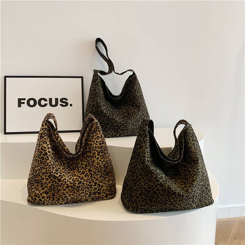 Fashionable leopard print hand-held tote bag