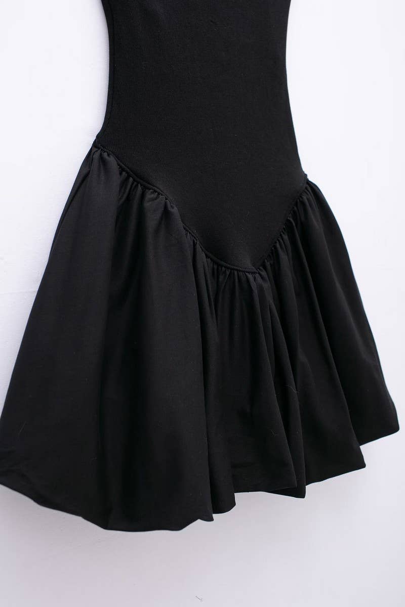 CWDSD6643_LOW-NECK SLEEVELESS SLIM-FIT SUSPENDER DRESS