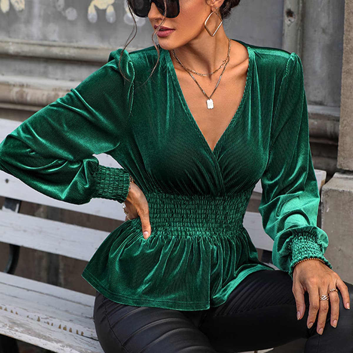 LONG SLEEVE SOLID COLOR VELVET V-NECK SHIRT