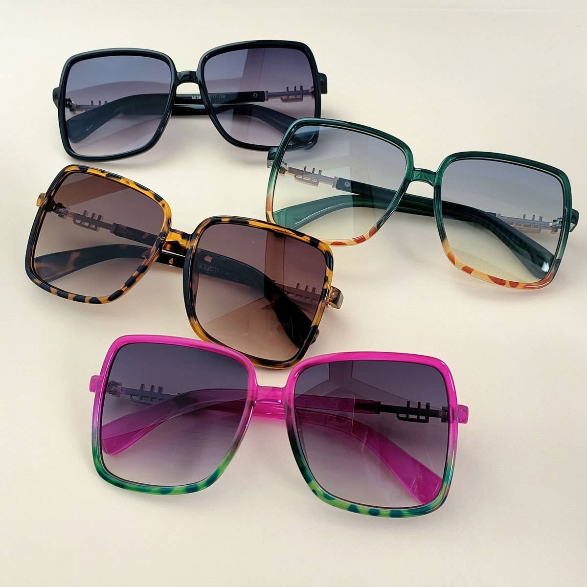 LARGE SQUARE FRAME MULTI-COLOR COLORFUL SUNGLASSES_CWASG0424