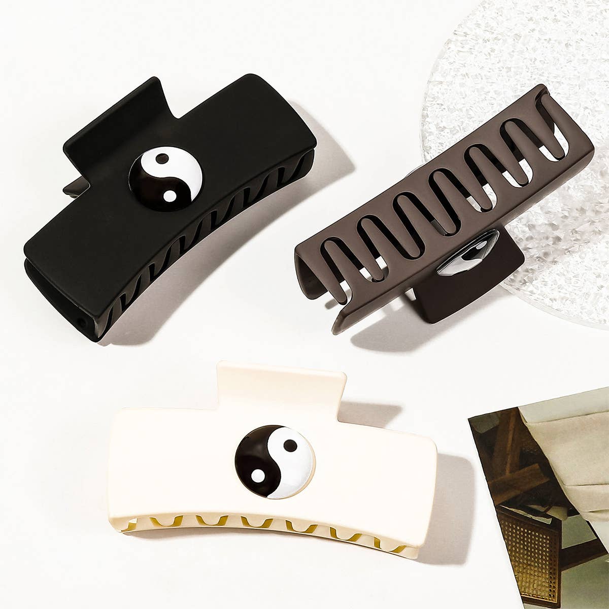 SIMPLE TAI CHI LOGO SHARK CLIP HAIR CLIP_CWAHA0938