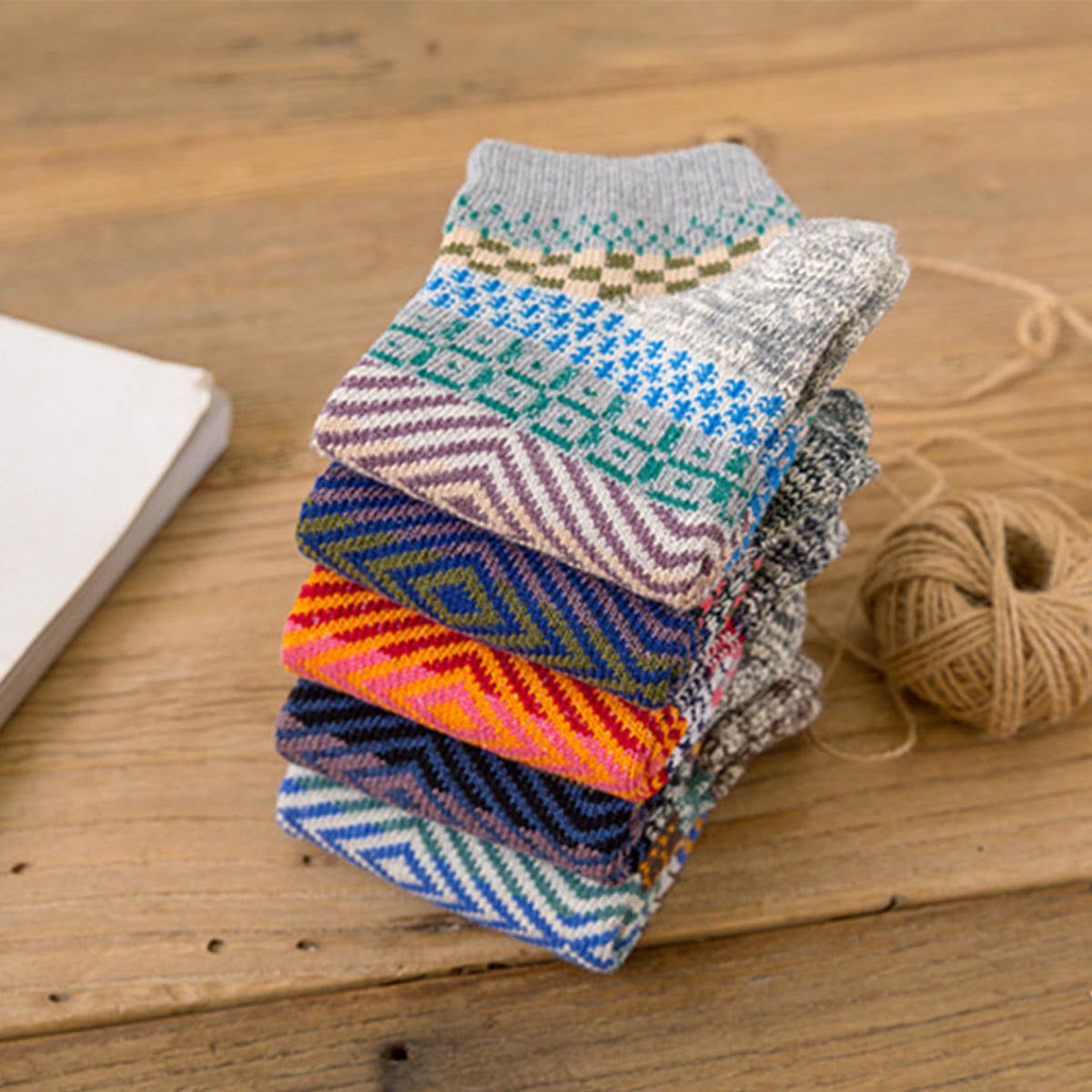 5PCS/SET ALPACA VINTAGE FLORAL PATTERN SOCKS_CWMS0207