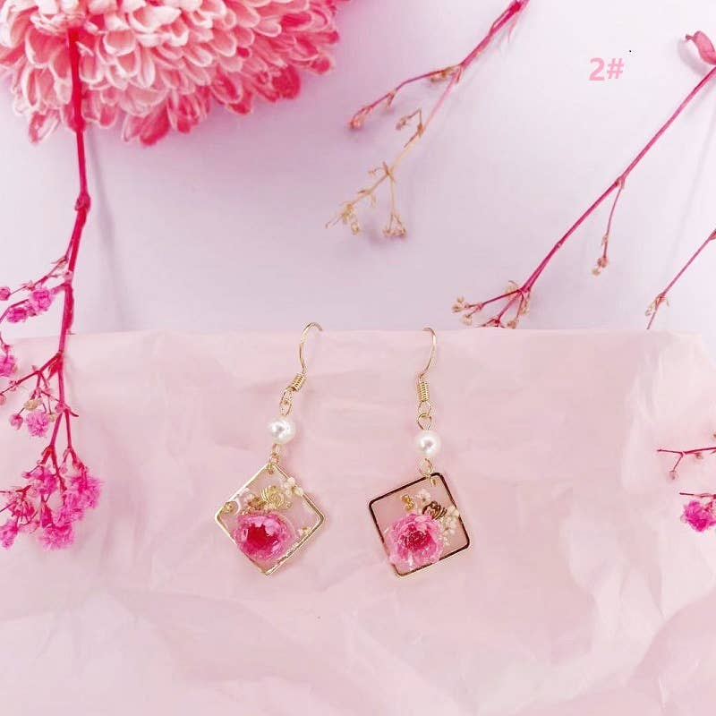 Geometric natural real dried flower earrings