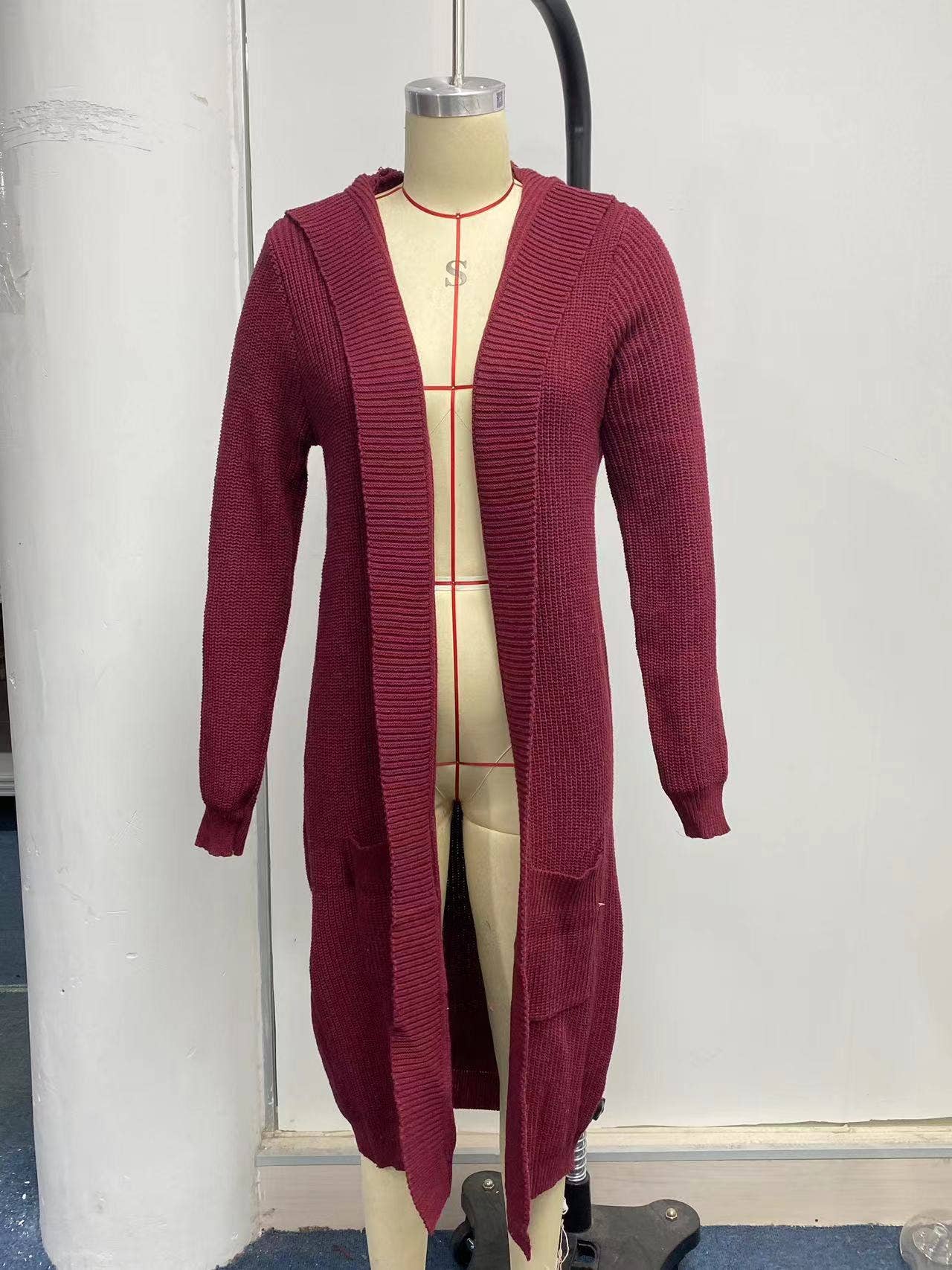 Solid-color hooded long knitted coat