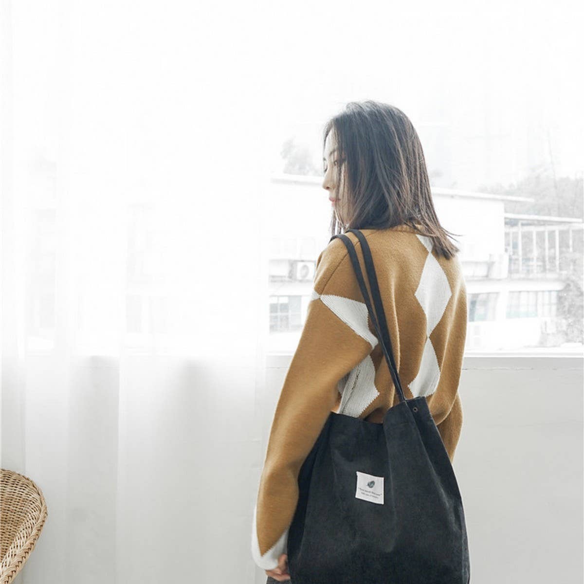 CWAB3911_CORDUROY SNAP-BUTTON LARGE-CAPACITY SHOULDER BAG