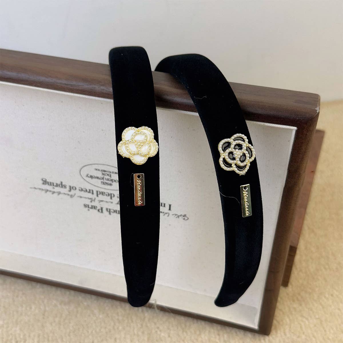 HIGH QUALITY CAMELLIA BLACK VELVET HAIR BAND