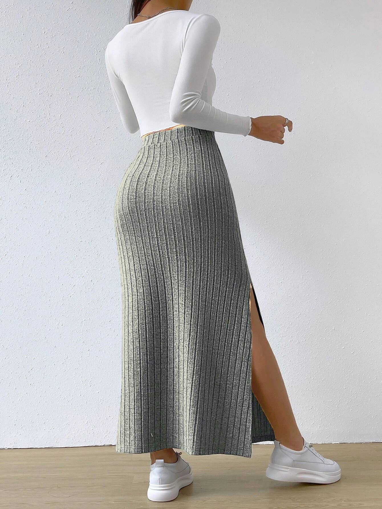 HIGH WAIST SIDE SLIT SLIM KNIT SKIRT