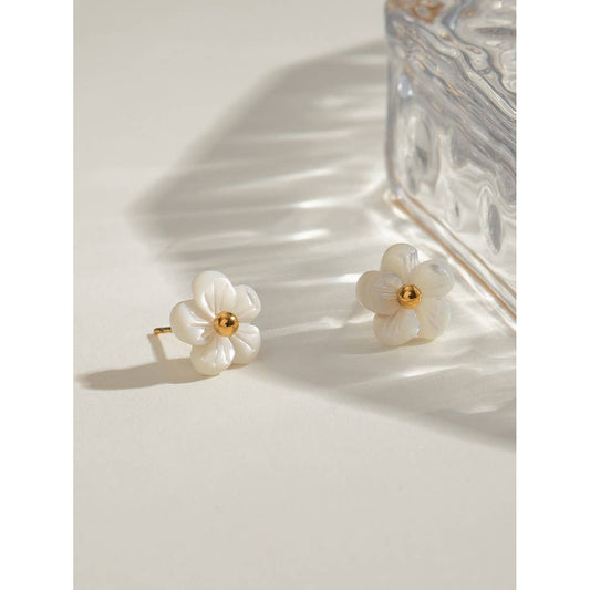 SIMPLE AND VERSATILE 18KGOLD SHELL FLOWER EARRINGS
