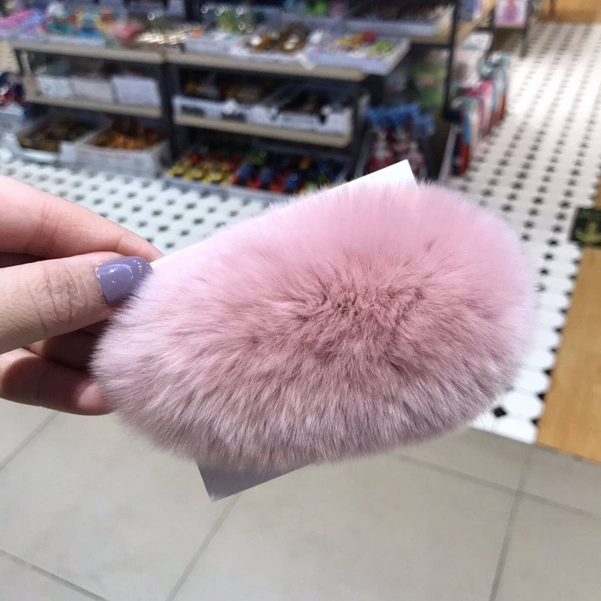 Furry Mink Hair Clip ? Cute Fluffy BB Barrette