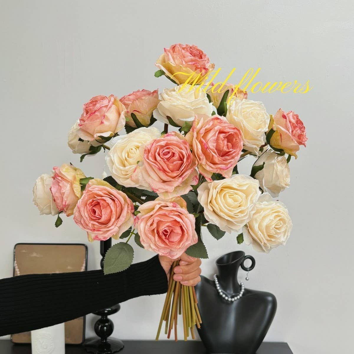 Premium Burnt Edge Rose Artificial Flower Bouquet_CWMM6469