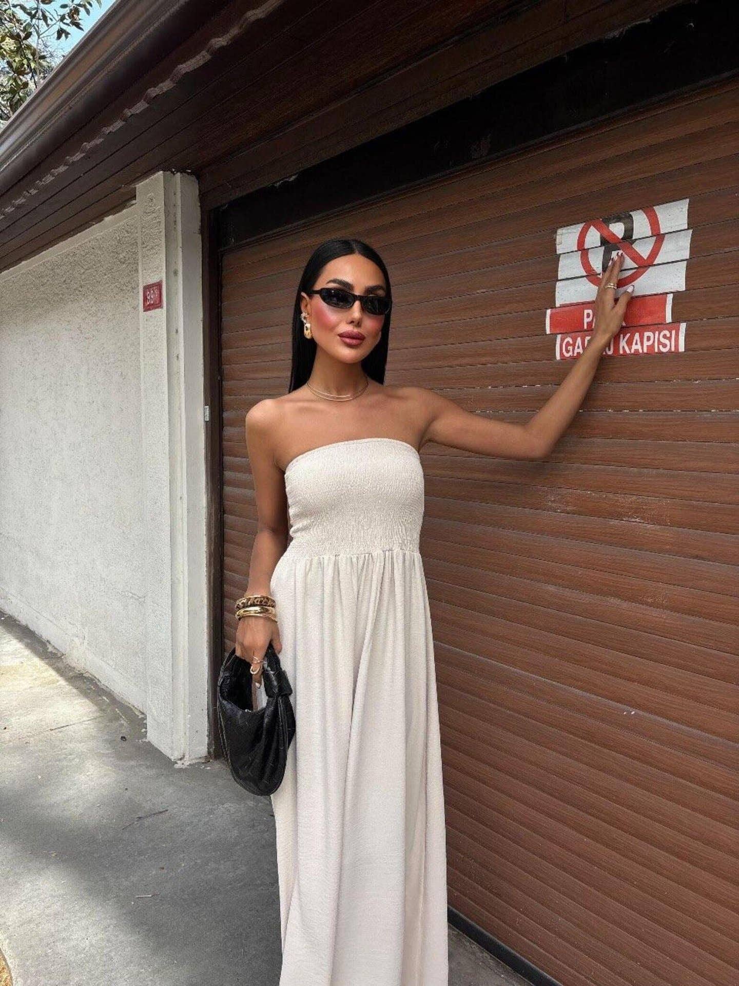 Solid-color strapless waist-cinching long dress