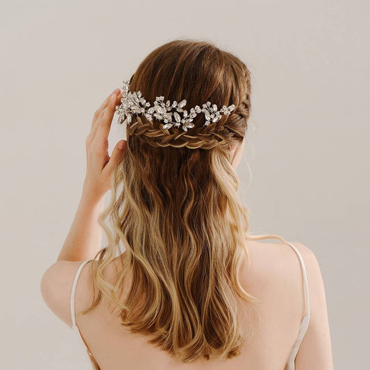 SIMPLE AND VERSATILE BRIDAL HAIR ACCESSORIES