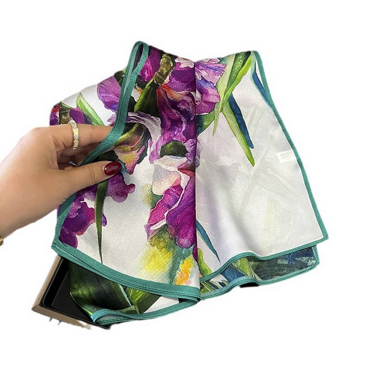 100% Mulberry Silk Purple Floral Twill Square Scar_CWASC0557