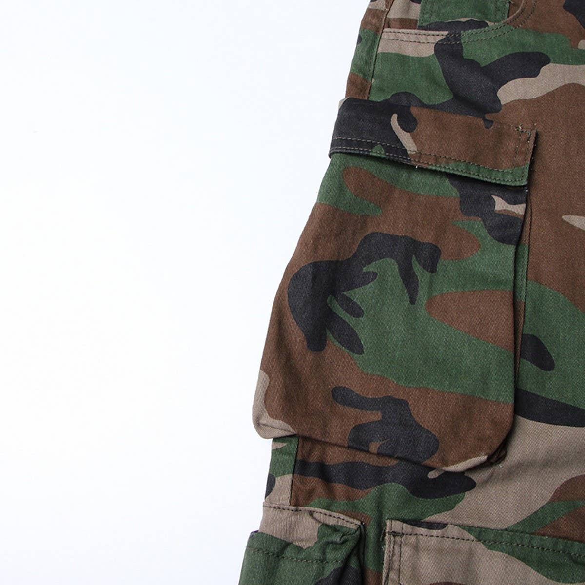 HIP HOP STYLE MULTI POCKET CAMOUFLAGE JEANS