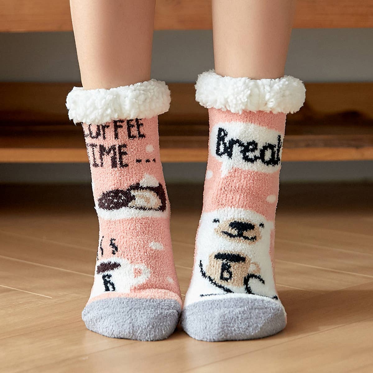 WARM CHRISTMAS LEG COVERS PLUSH INDOOR SLIPPERS