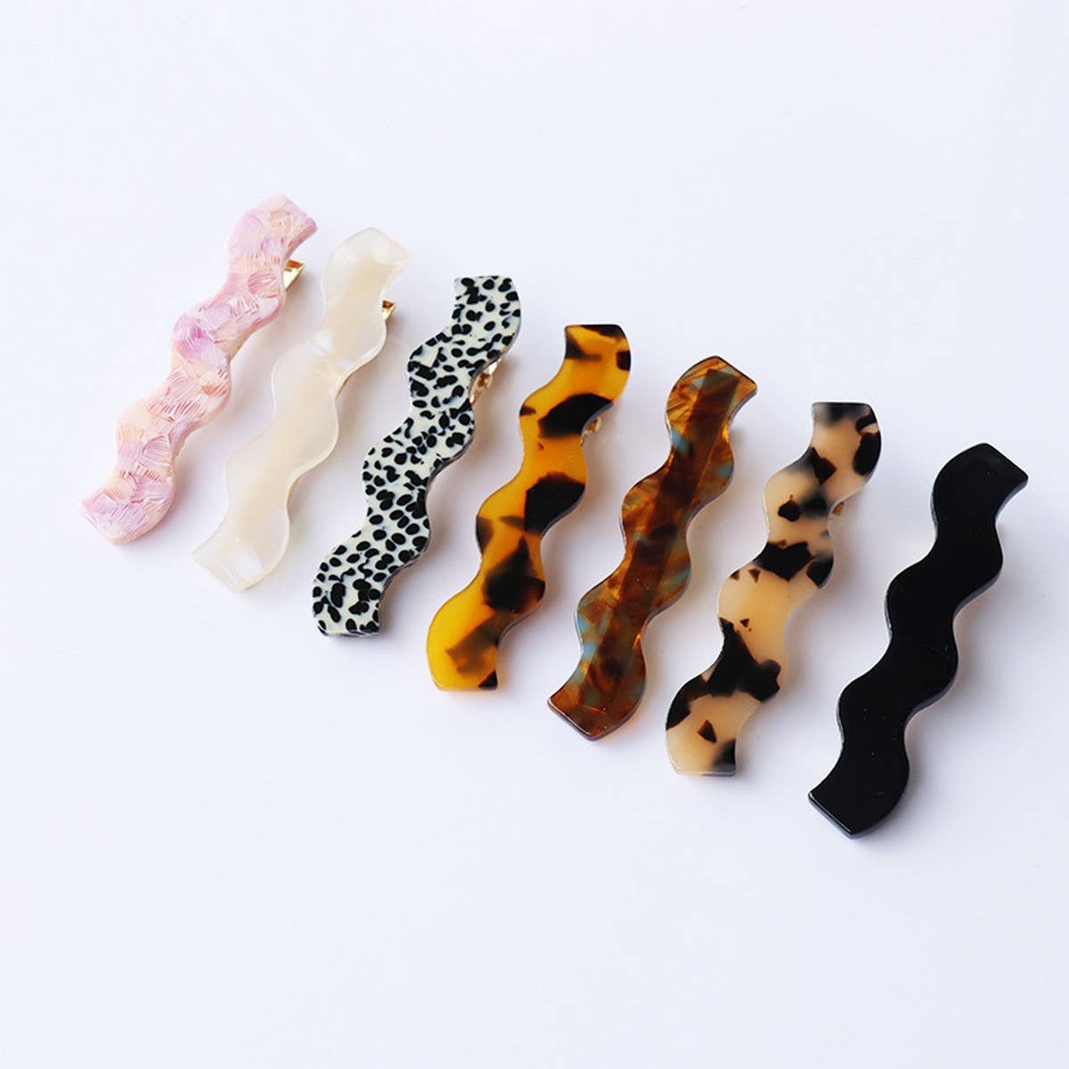 Wavy Acetate Hair Clip - Simple Chic Side Bang Pin