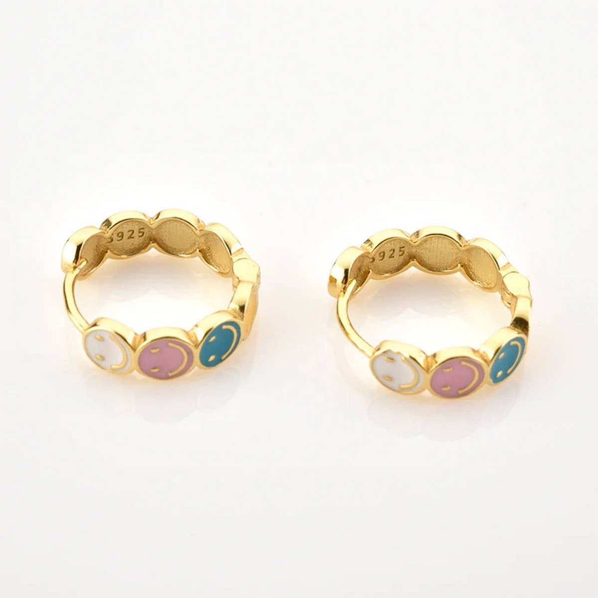 SMILEY COLORFUL HIP-HOP CREATIVE EARRINGS_CWAJE1768