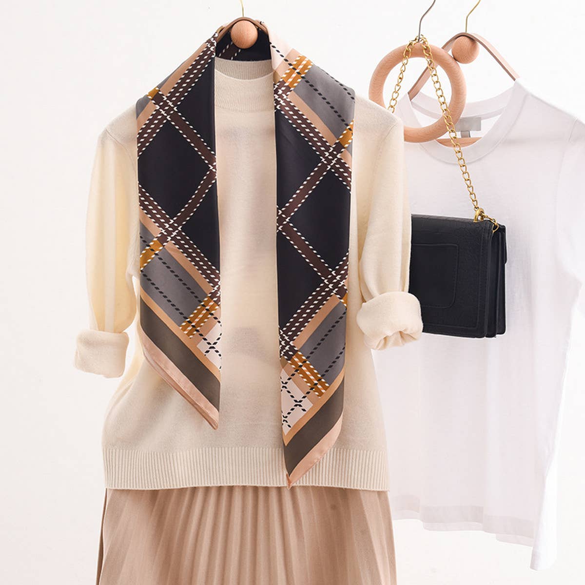 CWASC2406_DARK PLAID SQUARE SCARF BLACK AND GOLD SILK SCARF