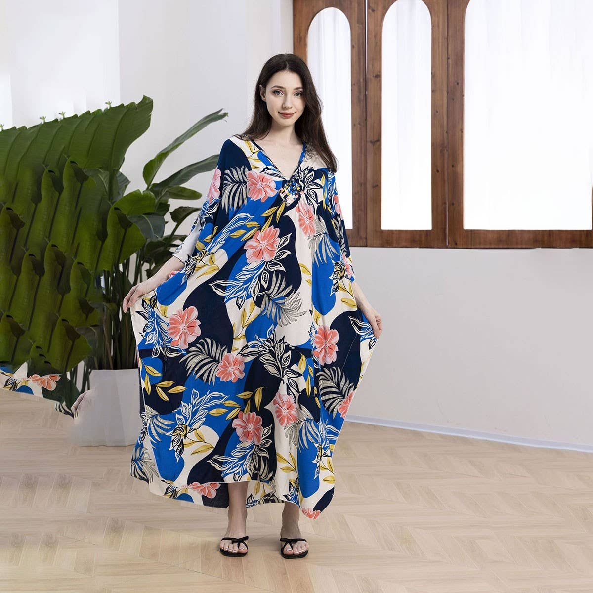 Plus Size Cotton Woven Beach Cover-Up Resort Dress_CWMM6141