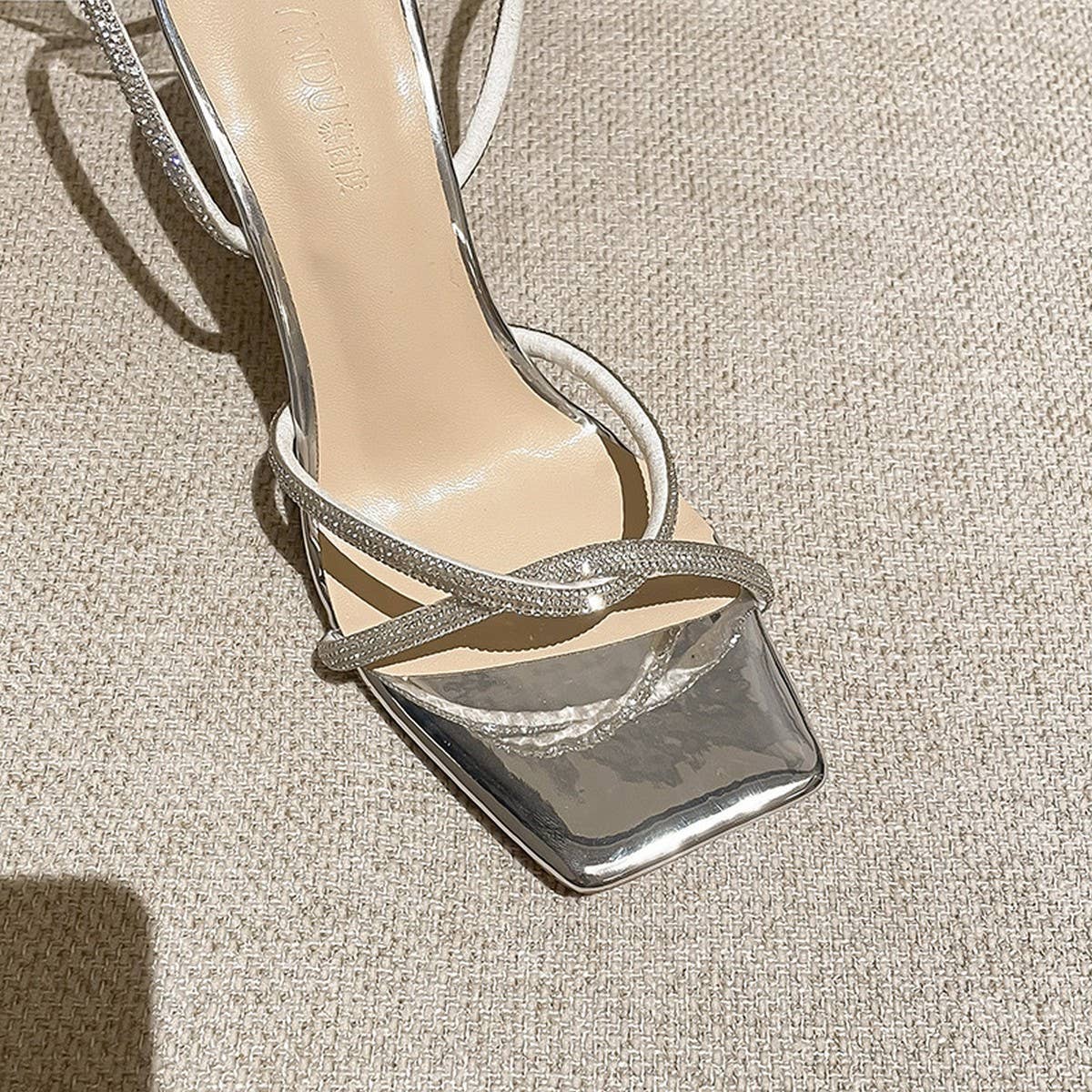 CRYSTAL TRANSPARENT HIGH HEELS SANDALS