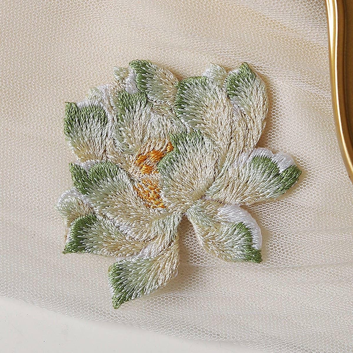 Lotus Flower Embroidered Patch for Stain Repair