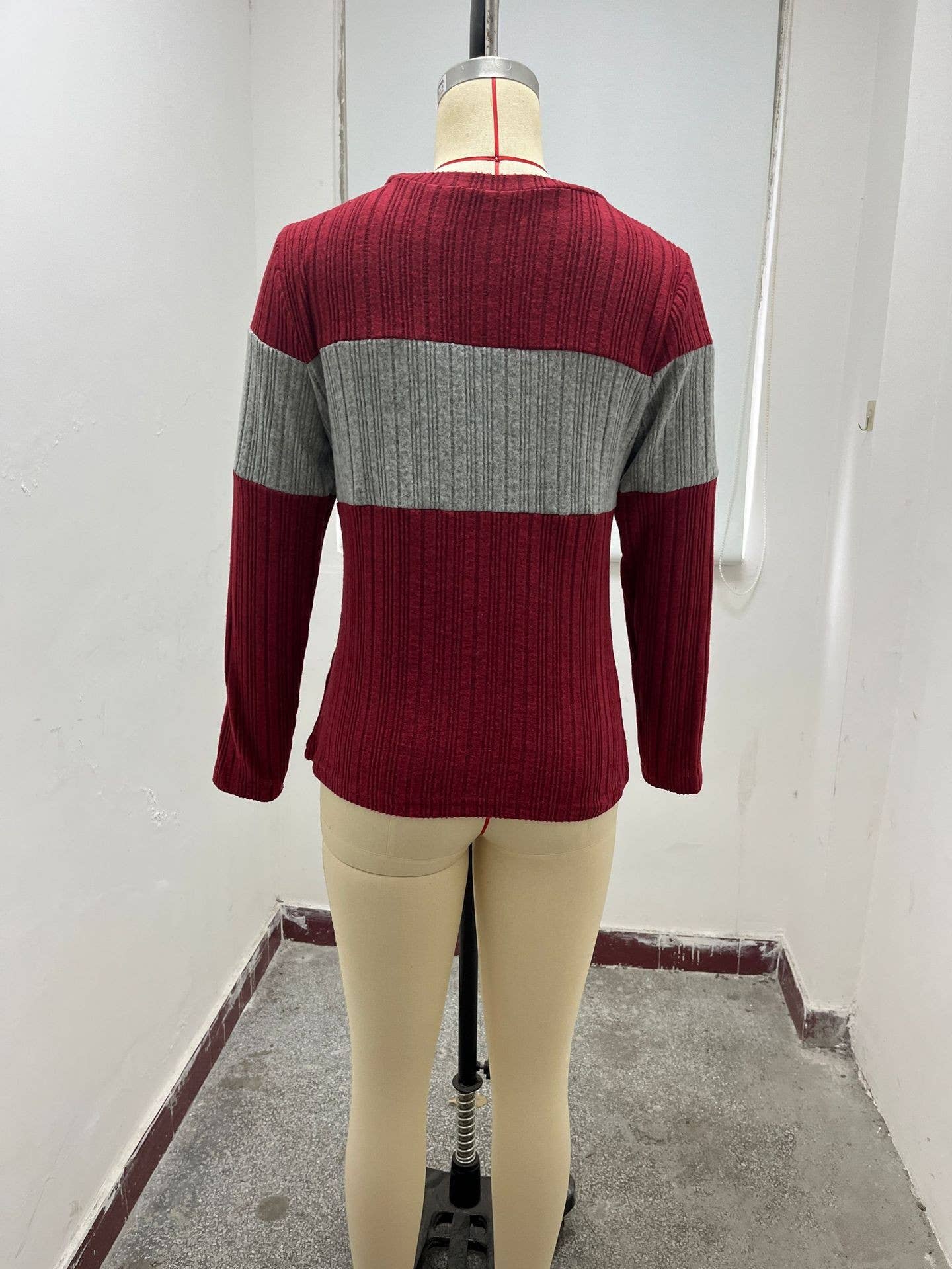 SPLICED CREW NECK LONG SLEEVE TOP T-SHIRT