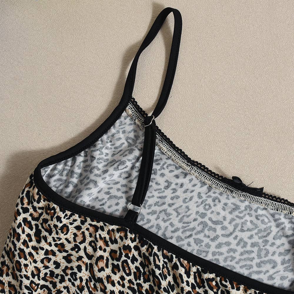 Two-piece set leopard print of halter top shorts
