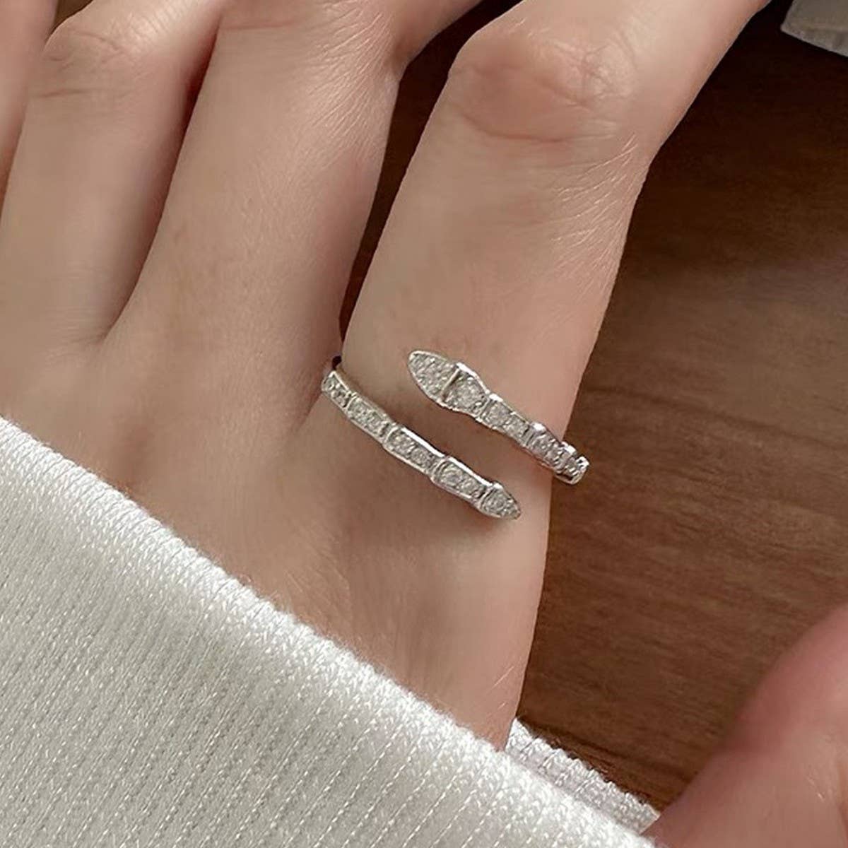 CWAJE4975_PERSONALITY, VERSATILE, SIMPLE OPEN RING