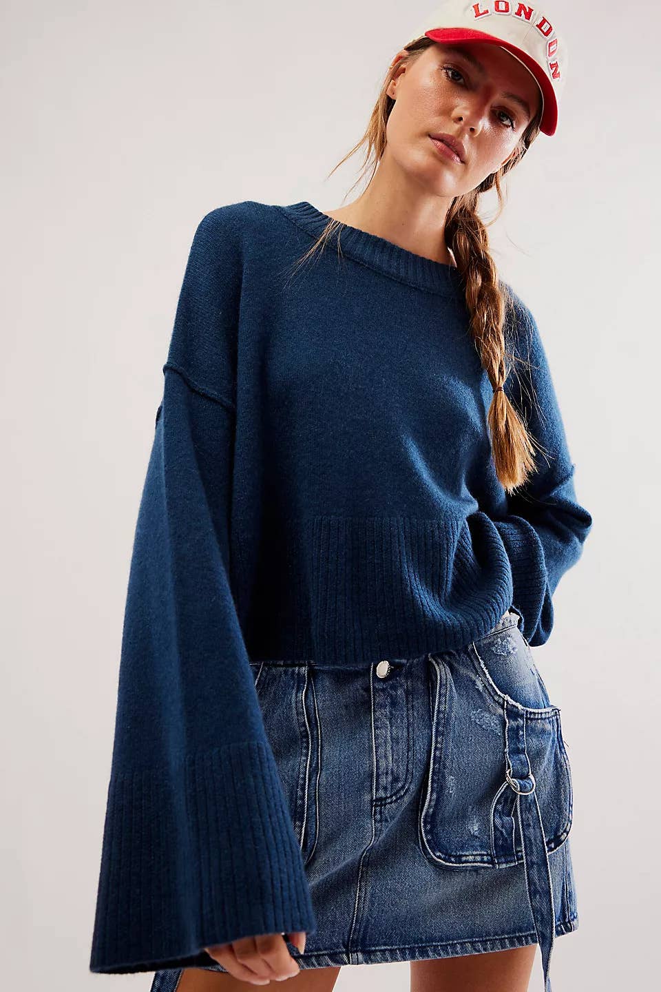 STYLISH LOOSE CREW-NECK LONG-SLEEVED SWEATER